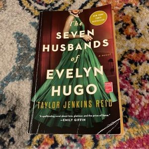 “Seven Husbands of Evelyn Hugo” by Taylor Jenkins Reid book